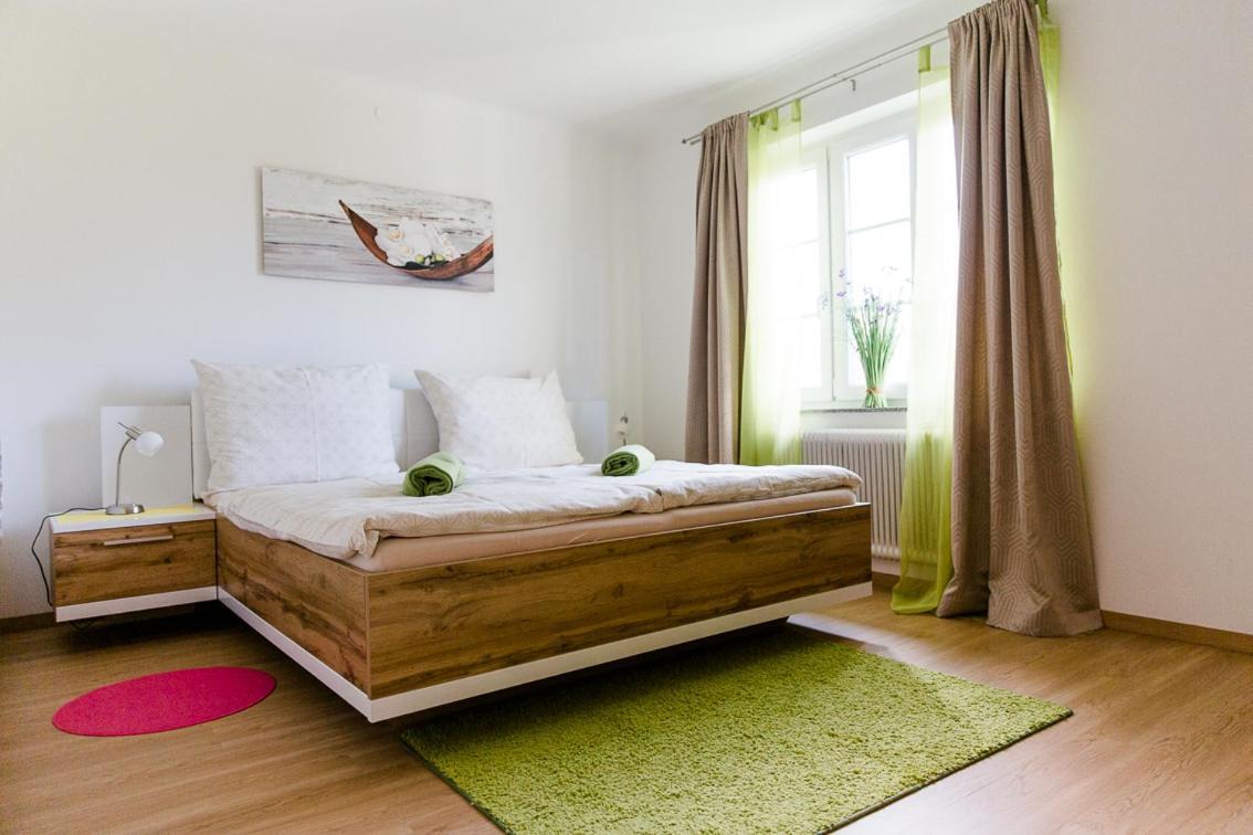 שטיינבאך אם אטרזי Wohnung Am See מראה חיצוני תמונה